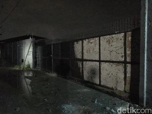 6 Warga Cililin Bandung Tewas Akibat Ledakan Pabrik Kembang Api 6 Warga Cililin Bandung Tewas Akibat Ledakan Pabrik Kembang Api