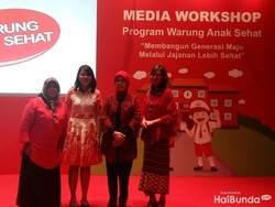 Anak-anak Juga Bisa Beli Jajanan Sehat di Kantin Sekolah Lho