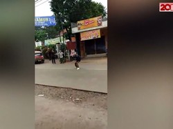 Tawuran Pelajar Pecah di Pondok Gede!