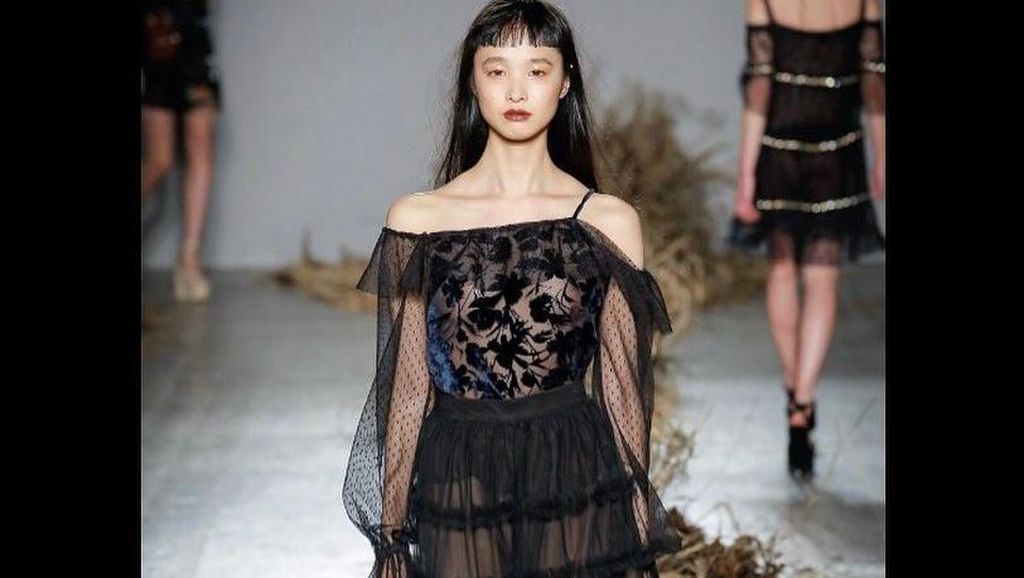 Foto: Pesona Yuka Mannami, Suster Cantik yang Alih Profesi Jadi Model Foto: Pesona Yuka Mannami, Suster Cantik yang Alih Profesi Jadi Model