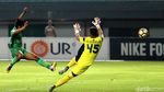 Babak Pertama Tuntas, Bhayangkara Unggul Atas Persela