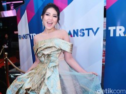 Juru Rias Ayu Ting Ting Sindir Via Vallen (Lagi), Mata Najwa Balik ke TV