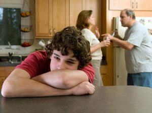 Agar Perceraian Orang Tua Tak Bikin Remaja Depresi Hingga Bunuh Diri