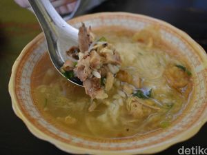 Slurrp! Gurih Segar Soto Ayam Ada di 5 Tempat Ini
