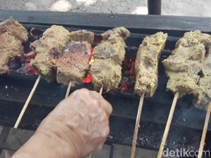 Hanya Ada di Pasuruan, Yuk Cicipi Sate Komo! Hanya Ada di Pasuruan, Yuk Cicipi Sate Komo!