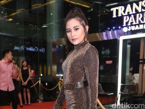 Viral Video Pasangan Mesum, Prilly Latuconsina Prihatin