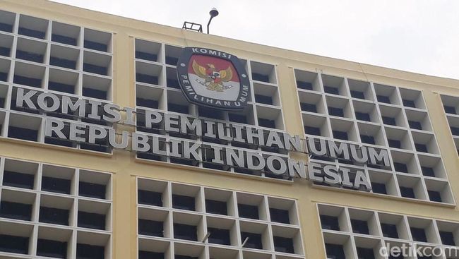 Cuaca Cerah di Last Minutes Pendaftaran Capres Cuaca Cerah di Last Minutes Pendaftaran Capres