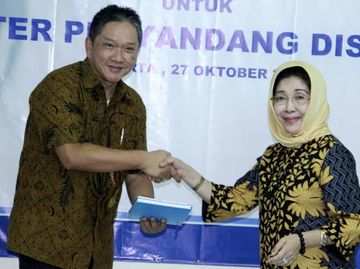 Donasi untuk IT Center Penyandang Disabilitas