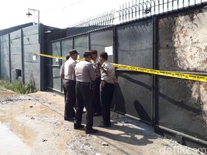 Jadi Tersangka, Pemilik dan Direktur Pabrik Kembang Api Ditahan Jadi Tersangka, Pemilik dan Direktur Pabrik Kembang Api Ditahan