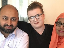 Ketika Seorang Ateis Mondok di Keluarga Muslim di Inggris