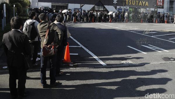 Melihat Budaya Antre Orang Jepang, Indonesia Bisa Nggak?