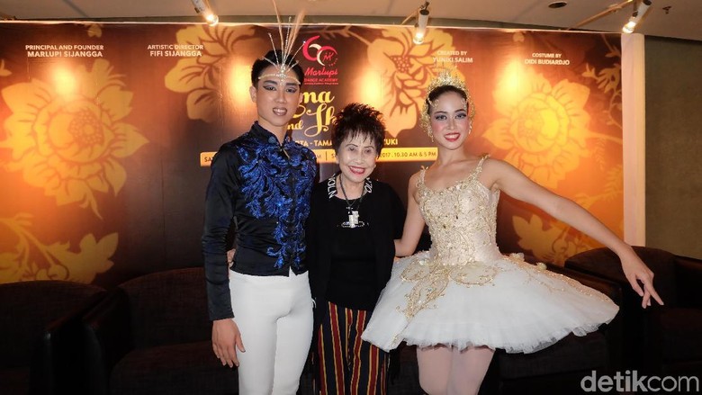 Aksi Dua Penari Balet Utama Kaprikornus Rama dan Shinta