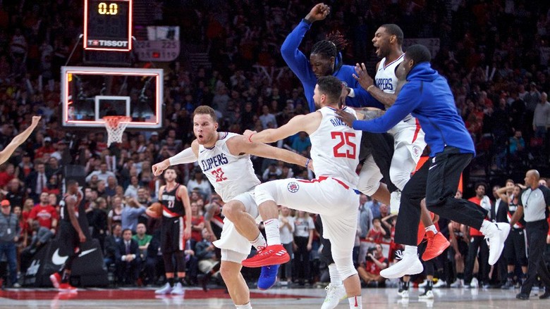 Atasi Blazers, Clippers Belum Terkalahkan Atasi Blazers, Clippers Belum Terkalahkan