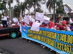 Tolak UMK Tahun 2018, Buruh di Kabupaten Magelang Demo