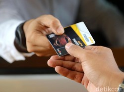 Terdampak Sistem Eror, Nasabah Bank Mandiri Dapat e-Money