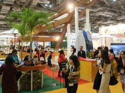 Pesona Danau Toba Ditebar di Internationale Tourismus Borse Asia