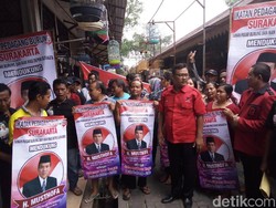 Cari Dukungan, Bupati Kudus Datangi Pasar Burung di Solo