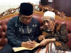 Ridwan Kamil Sowan Mbah Mun di Rembang