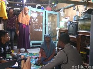 Kapolsek Teluk Naga Jenguk Keluarga Surnah Korban Ledakan Pabrik Kapolsek Teluk Naga Jenguk Keluarga Surnah Korban Ledakan Pabrik
