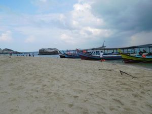 Pulau Gede Kepayang, Cocok Buat Mengisi Hari Minggu