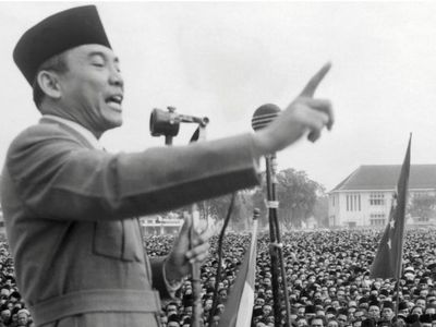 Sukarno, Puisi dan Keindahan Indonesia