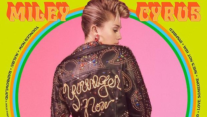 Malibu Begitu Sukses Tapi Miley Cyrus Tak Dapat Nominasi, Kok Bisa?