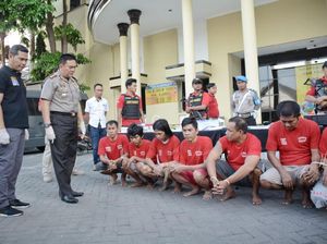 Komplotan Penipu Diringkus, Kuras ATM Korban Hingga Ratusan Juta Komplotan Penipu Diringkus, Kuras ATM Korban Hingga Ratusan Juta