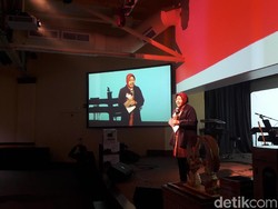 Di Depan Perantau WNI di AS, Risma Pamerkan Perubahan Surabaya