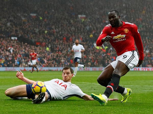 MU Pertegas Dominasi atas Spurs di Old Trafford