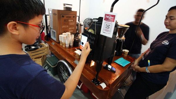 JakOne Mobile Sasar Generasi Milenial