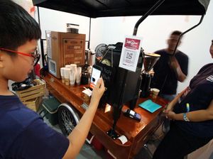 JakOne Mobile Sasar Generasi Milenial JakOne Mobile Sasar Generasi Milenial