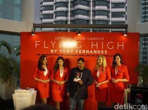 Diduga Terlibat Suap, Tony Fernandes Mundur dari AirAsia Diduga Terlibat Suap, Tony Fernandes Mundur dari AirAsia