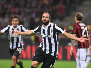 Higuain Tiba di Milan, Siap Jalani Tes Medis