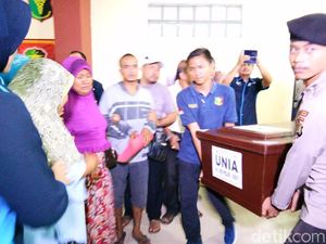 Kakak Beradik Korban Kebakaran Kosambi Teridentifikasi dari DNA Ibu Kakak Beradik Korban Kebakaran Kosambi Teridentifikasi dari DNA Ibu