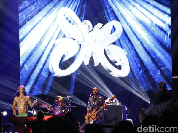Tulus Sampai Slank di IDN Soundscape 2017