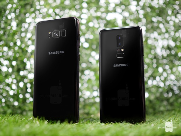 Samsung Galaxy S9 dan S9+. Ponsel ini akan mengusung Snapdragon 845 yang kencang ditambah dual kamera belakang yang mumpuni. Foto: Phone Arena