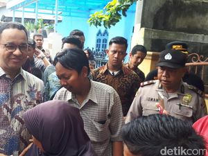 Anies: Kampung Akuarium Ada Orientasi Wisatanya Anies: Kampung Akuarium Ada Orientasi Wisatanya