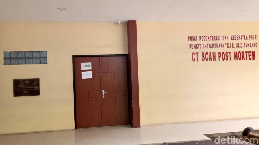 Foto: Begini Alur Identifikasi Korban Tewas di RS Polri Foto: Begini Alur Identifikasi Korban Tewas di RS Polri