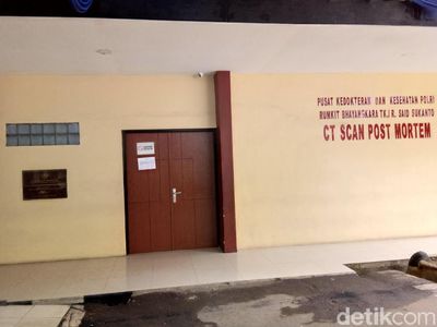 Foto: Begini Alur Identifikasi Korban Tewas di RS Polri