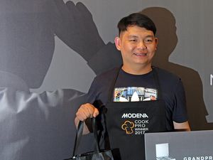 Andri Ali Terpilih Sebagai Pemenang Modena Cook Pro Challenge 2017 Andri Ali Terpilih Sebagai Pemenang Modena Cook Pro Challenge 2017