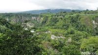 Foto: Tempat Terbaik Melihat Ngarai Sianok