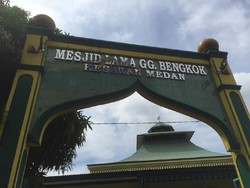 Menelusuri Jejak Tjong, Orang Terkaya di Medan yang Bangun Masjid