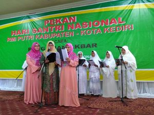 Istri Kiai Mataraman Ikrar Dukung Gus Ipul di Pilgub Jatim