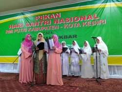 Istri Kiai Mataraman Ikrar Dukung Gus Ipul di Pilgub Jatim