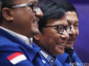 Politikus PD: AM Fatwa Tokoh Agama yang Concern terhadap Konstitusi Politikus PD: AM Fatwa Tokoh Agama yang Concern terhadap Konstitusi