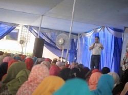 Emak-emak di Tangerang Diajak Selesaikan Persoalan Kota