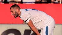 Selain Ribery, Karim Benzema juga terlibat kasus tersebut. Tak seperti Ribery yang mengakui ada hubungan dengan si perempuan yang disewa, Benzema sejak awal membantah dugaan untuknya. Penyelidikan atas kasusnya juga dihentikan. (Foto: Reuters)