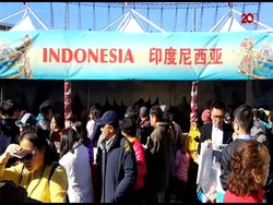 Warga Beijing Padati Stan Indonesia di Bazar Amal Internasional