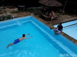 No Kaporit, Kolam Renang Air Jernih di Kabupaten Bandung