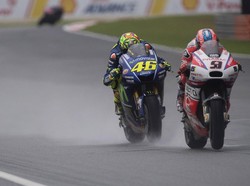 Rossi: Motorku Sangat Berbahaya di Trek Basah
